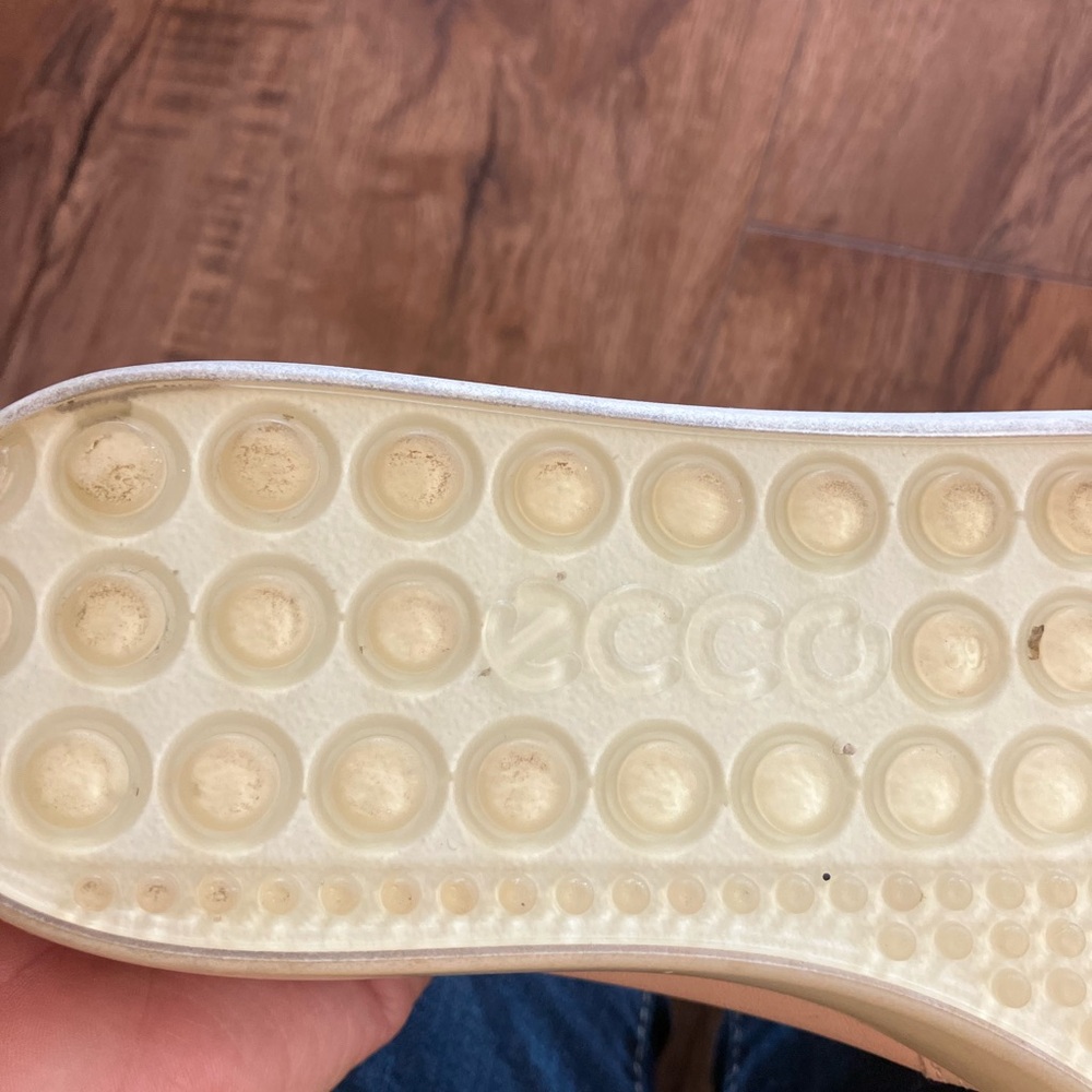 Ecco Women's flesh/ PinkWoven Leather Slip-On Loafers - Picture 9 of 11